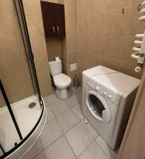 Oddzielne 2 pokoje przy st. metra- Strzelecka 44
