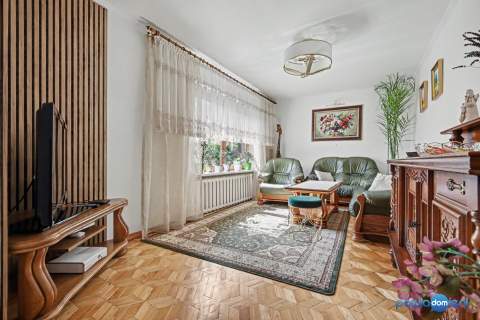 PRZESTRONNY DOM 300 m w Mińsku Mazowieckim