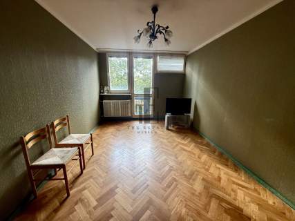 2/3 pokoje z 2 balkonami francuskimi 400m od Metra