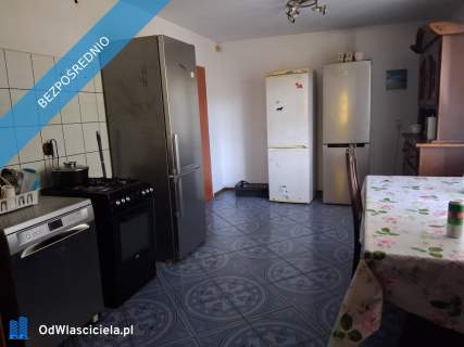 Duży dom w Piekoszowie blisko Kielc i trasy S 7 do wynajęcia