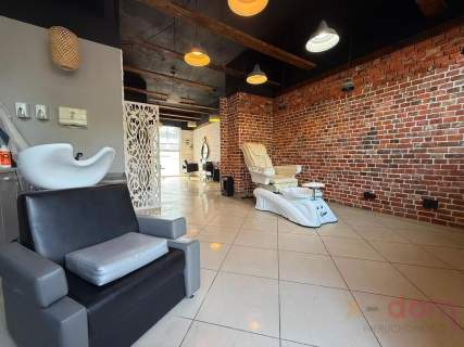 Lokal 44.5 m2 parter os. Ślichowice