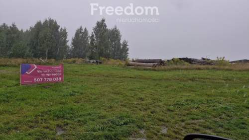 Działka niezabudowana w Kaplitynach