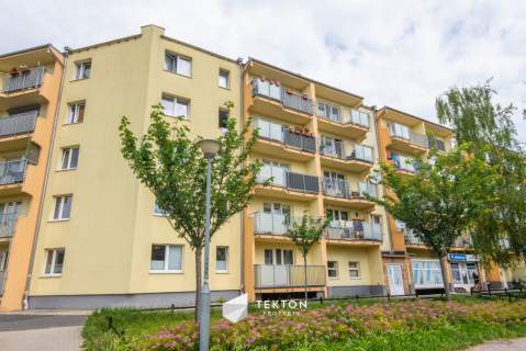 2 pokoje, piwnica, blisko Pestki, centrum