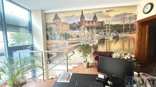 Lokal usługowo - biurowy w centrum