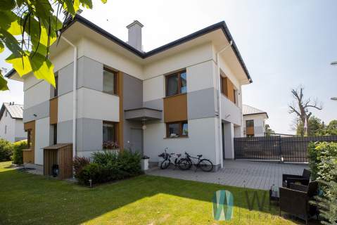 Dom 162 m2 z działką 491 m2 2019 r stadnina