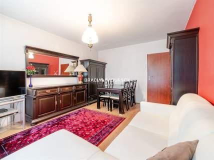 3 pokoje 52,65 m duży balkon ul. Fatimska