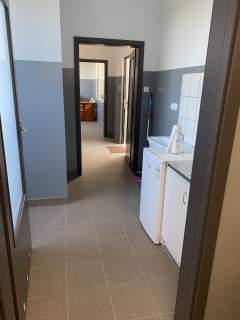 wynajmę magazyny 2x1000m2 z rampami w Sochaczewie