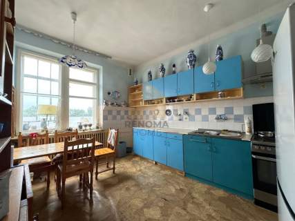 100 m Borek Ogród Piwnica Balkon Garaż