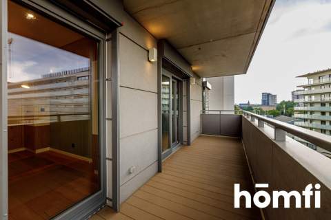 Trzypokojowe stylowy apartament/Kępa Mieszczańska