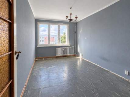 Północ 2 pokoje duży balkon do remontu