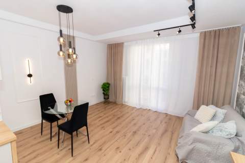 Mieszkanie po remoncie - kuchnia, 3 pokoje 2 piętro 54m2