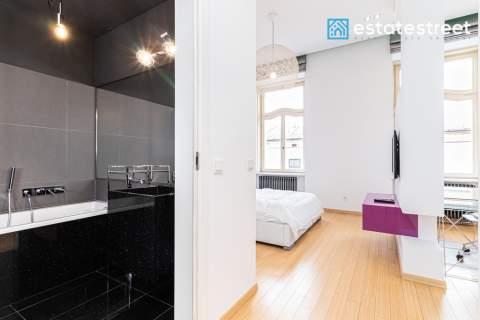 Ekskluzywny apartament z basenem i sauną w centrum
