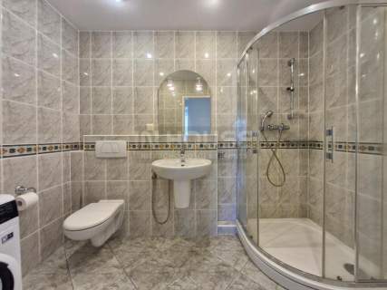 OBNIŻKA CENY - 2 pok. do zamieszkania - spół/wł.