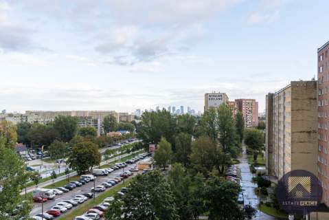 3 pokoje, widok na centrum, 10 min do Metra