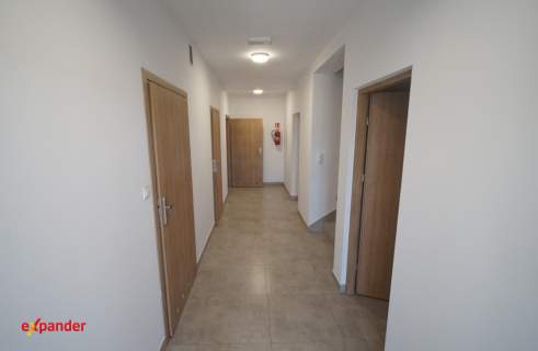 Hala magazynowo - produkcyjna, 1221m2, SSE Mielec, działka 0,5ha