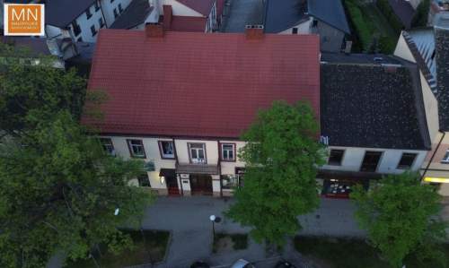 Miechów , zespół kamienic,dz.14a,parkingi