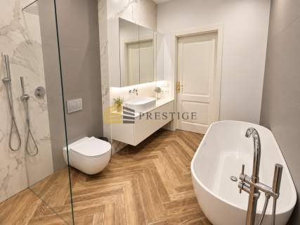 Elegancki apartament z ogrodem