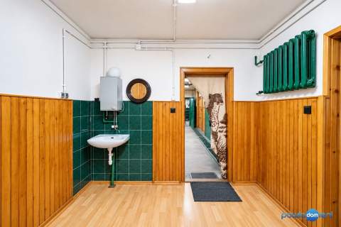Warsztat / Magazyn 96 m RADOM, UL. Lotnicza