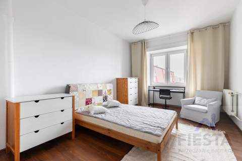 Warszawa ul.Targowa dwupoziomowy apartament