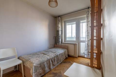 3 pokoje z balkonem KW niski czynsz