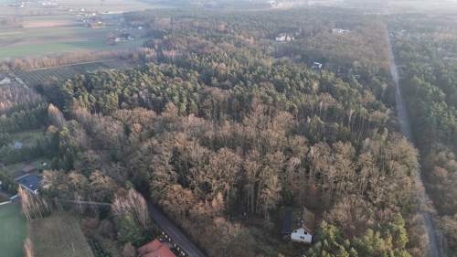 Na sprzedaż działka z możliwością zabudowy 