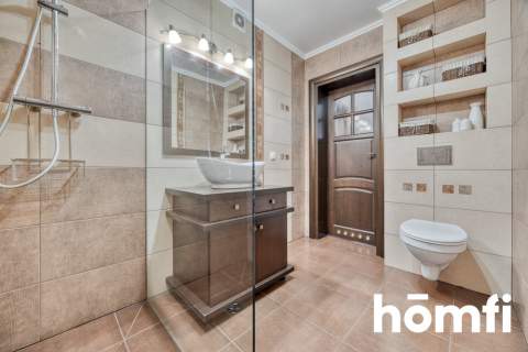 DOM PREMIUM 10,7 a GARAŻ FOTOWOLTAIKA