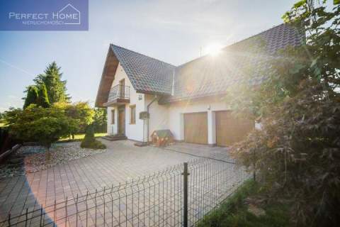 DOM W KICZYCACH 5 POKOI 849 m2 DZIAŁKI PODWÓJNY GARAŻ