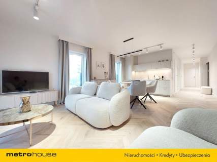 LUKSUSOWY APARTAMENT, 2 MJC POSTOJOWE, KOMÓRKA
