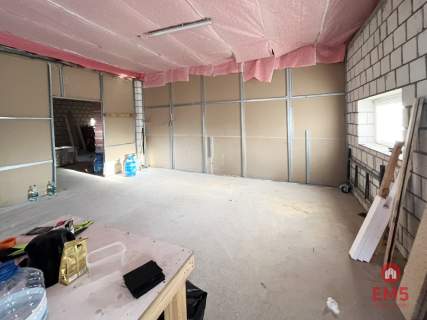 Budynek do wynajęcia 260-520 m2.