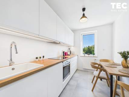 2-pok mieszkanie, oddzielna kuchnia, garderoba, duży balkon i...