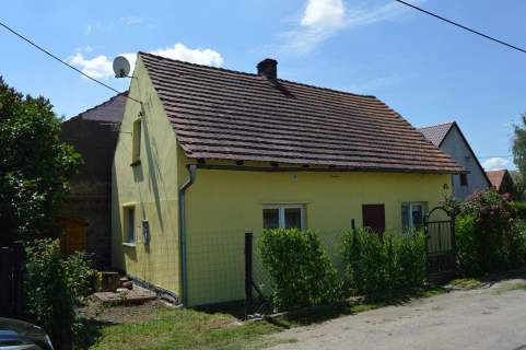 Sprzedam Dom na wsi Dobrzeń Oleśnica 6km, Wrocław 22km