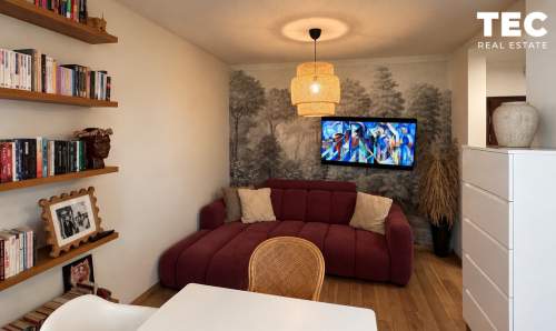 2 pokoje, duży balkon 8 m , gotowe do zamieszkania ul. Dąbska,...