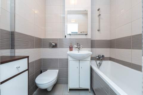 Funkcjonalne 2 pokoje z balkonem na Muranowie