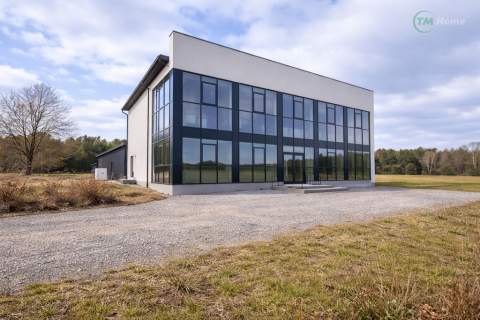 Budynek prod.-handl. z biurami 1240 m