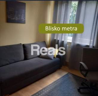 96 m 3 pokoje Klimatyzacja Garaż Metro