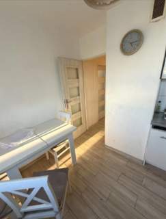 Sołtysowicka/media miejskie/pełen rozkład/balkon