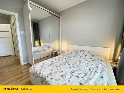 2 pokoje, dobra komunikacja, balkon, parking