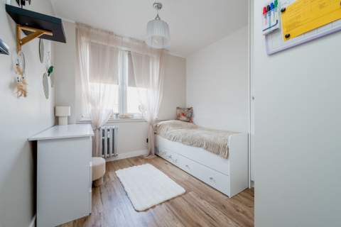  43,5 m 2 sypialnie Balkon Po remoncie