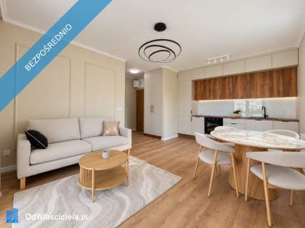 Nowe, wykończone 2 pokoje Ustawny salon Balkon