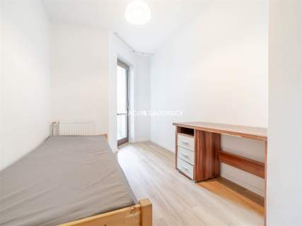 64m2 4 pok os kuchnia balkon Bronowice