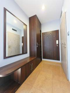 3 POKOJE - 56,10 M2 - MIEJSCE POSTOJOWE - BALKON