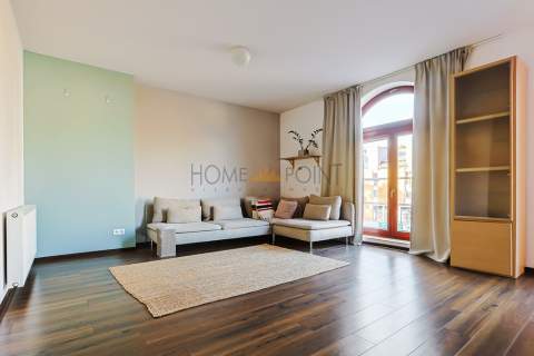 Mieszkanie ok 100 m2/ Balkon/ 2 poziomowe