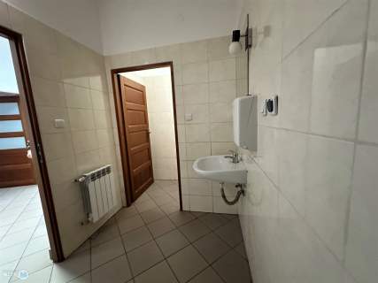 Idealne połączenie biznesu i mieszkania, Iwaniska