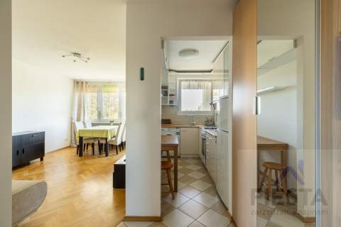 2 pokoje/Ochota/Widna kuchnia/balkon