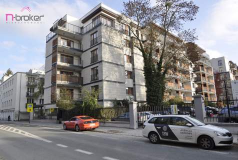 GÓRNY-MOK/BALKON-10m2/ opcja Garaż/Komórka/PARKI