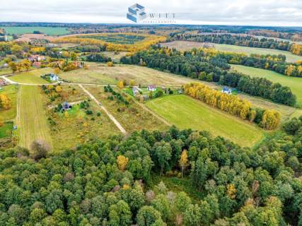3263 m WZ Blisko jeziora Dąbrowa Wielka