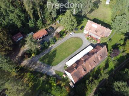 Unikalna posiadłość nad Brdą w sercu lasu, 2,5ha