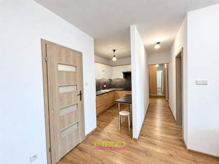 M4 Parkitka - balkon - parking