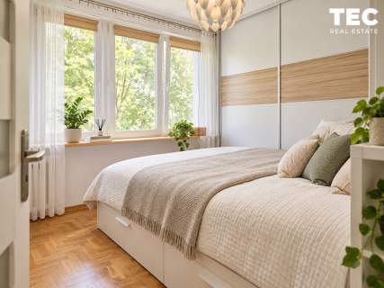 3 POKOJE 59,3 m PO REMONCIE BALKON NOWY TRAMWAJ ZIELEŃ P