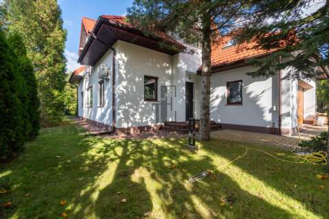 Piękny dom Ogród Stara Miłosna